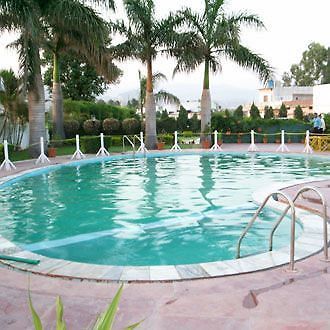 Black Mango Resort Ambāla Zewnętrze zdjęcie